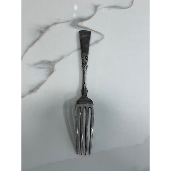 Vintage Wm Rogers & Son AA Silverplate Dinner Fork - 7 1/2" - Picture 5 of 6